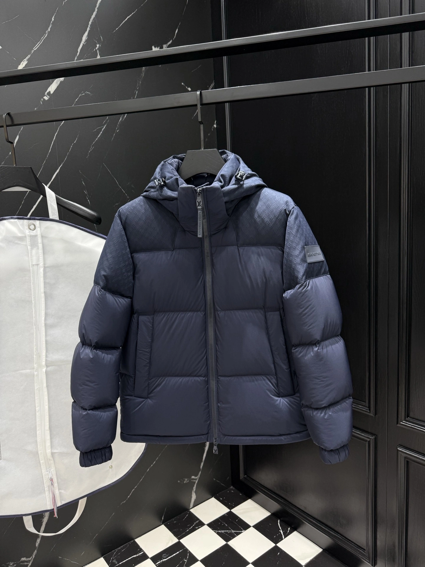 wg.luxury-- 8V Down jacket white duck down 2colour item: E-F443J1641-2H